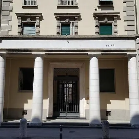 La Maison B Гостьовий будинок