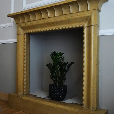 La Maison B Πανσιόν *