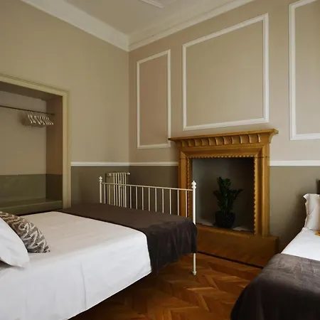 Πανσιόν La Maison B